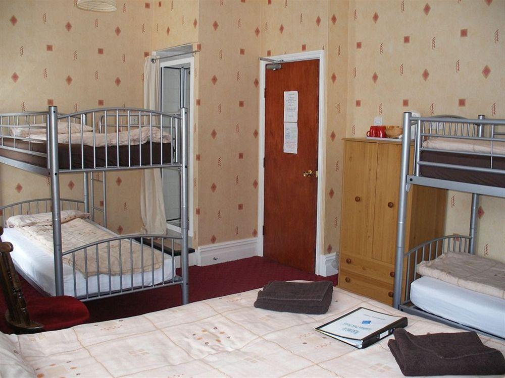 Leatham Park Guest House - Blackpool — Photos 3